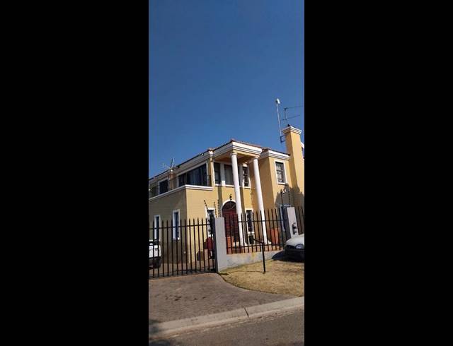 6 BEDROOM PROPERTY TO RENT IN ELANDSPARK